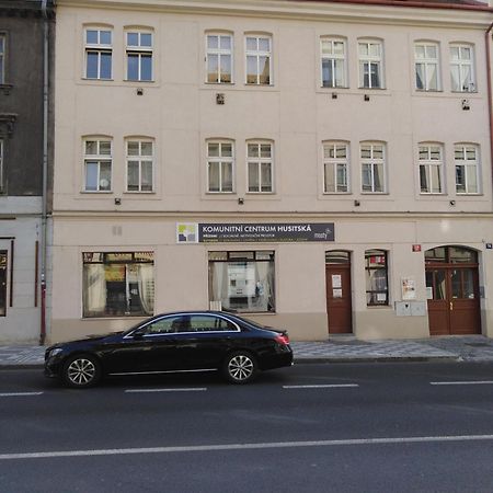 Studio Husitska 114/74 Prague Exterior photo